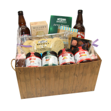 Load image into Gallery viewer, Christmas Magic Hamper